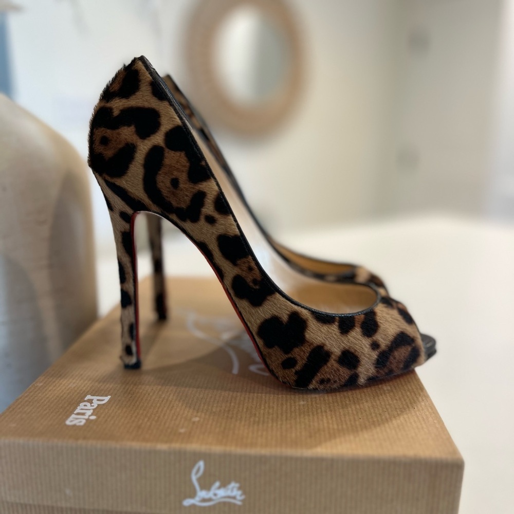 Christian Louboutin FLO ORLATO 120 PONY LEOPARD/KID TOE size 7.5